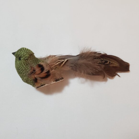 Rustic 5” Burlap Birds with Natural Feathers Clip Ornaments – Set of (3) - Picture 8 of 9